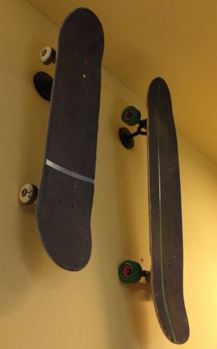 Skateboard und Longboard Wandhalter Stativ