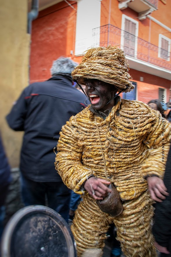 Fotografie Il Carnevale dell'Orso di Segale - Valdieri