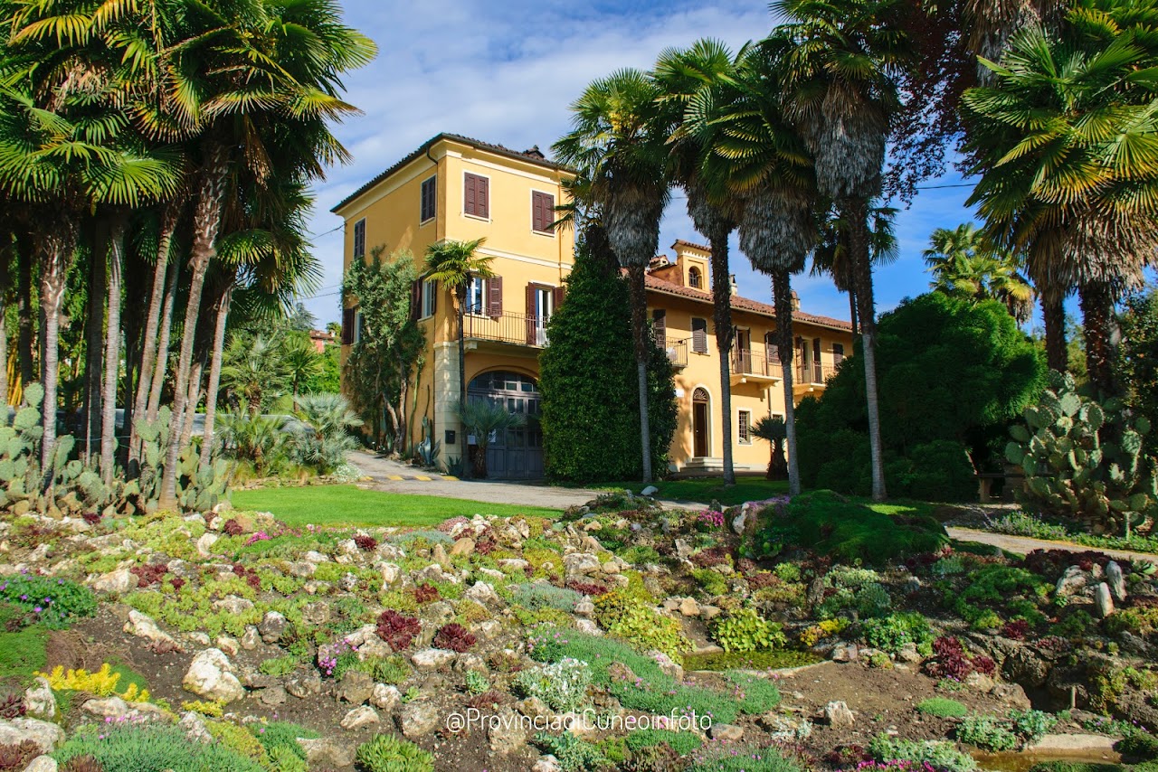 Fotografie di Giardino Botanico di Villa Bricherasio - Saluzzo