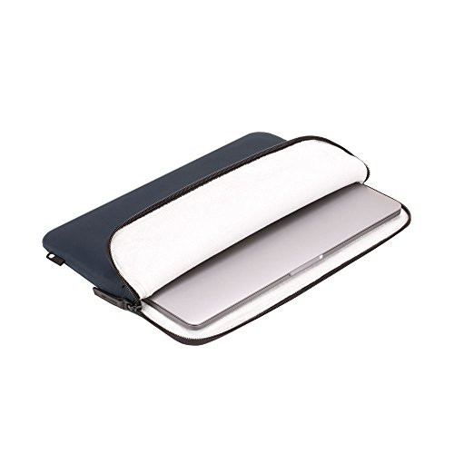 노트북 파우치 Compact Sleeve in Flight Nylon for MacBook Air 13, Color = Olive 